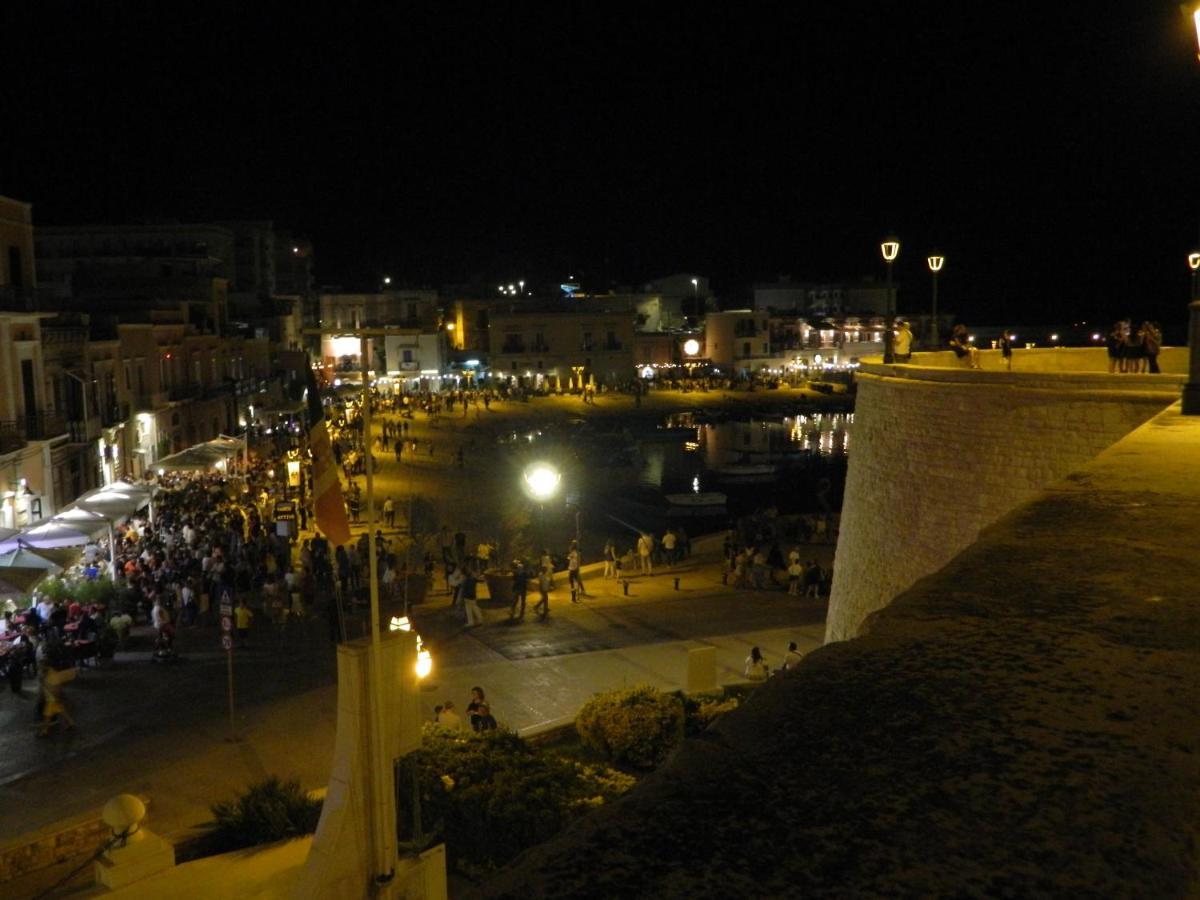 Torre Anna Historical Center Living Lejlighed Bisceglie Eksteriør billede